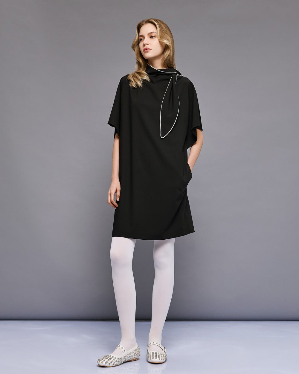 Φόρεμα μίνι με δέσιμο και ρέλι Access Fashion