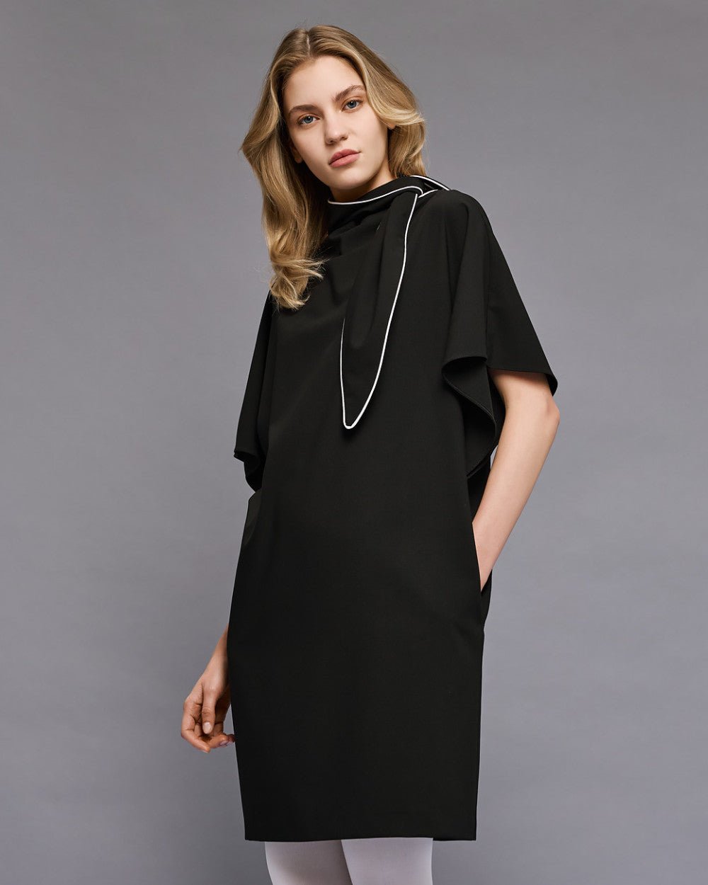 Φόρεμα μίνι με δέσιμο και ρέλι Access Fashion