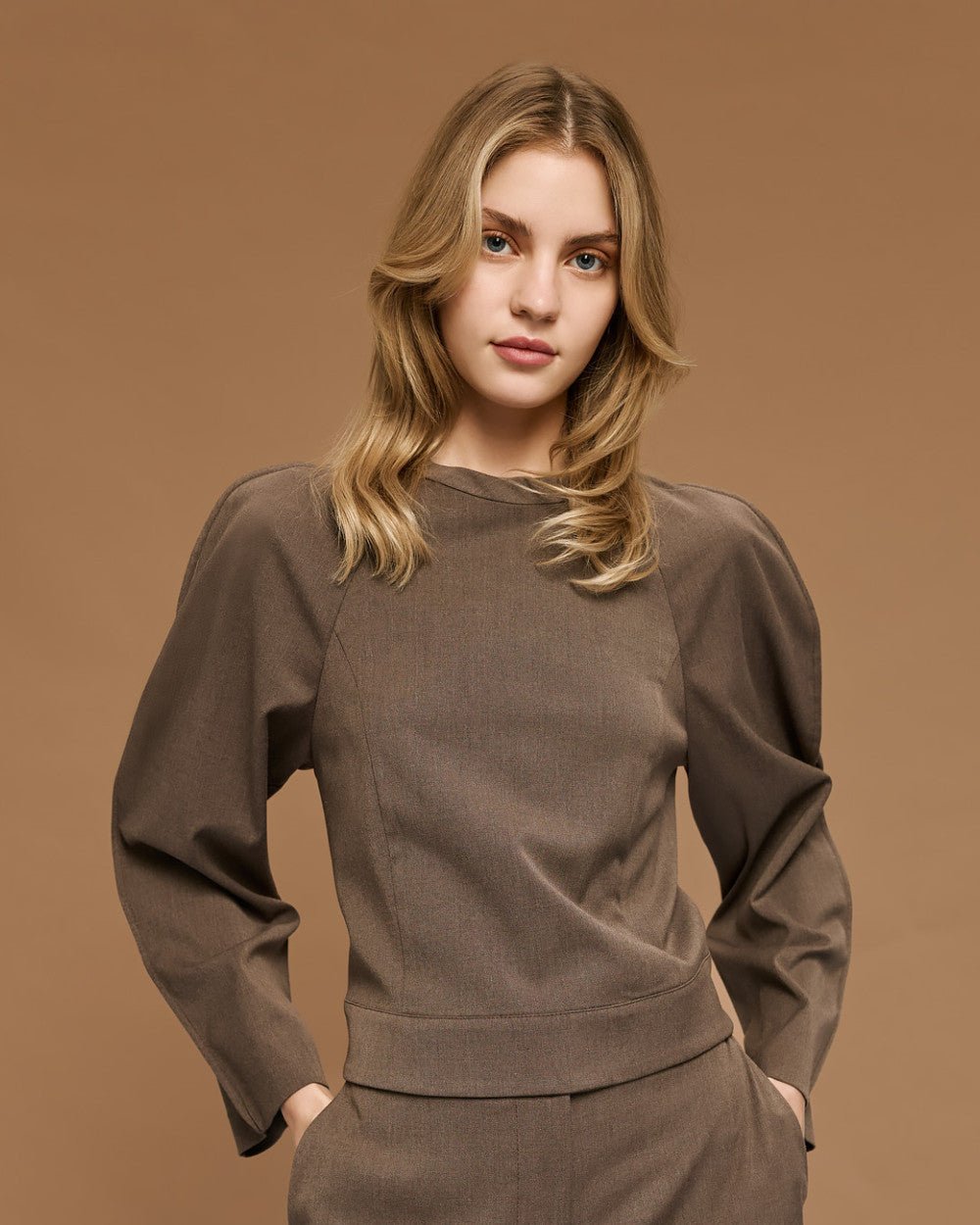 Μπλούζα κοντή με ραφές Access Fashion