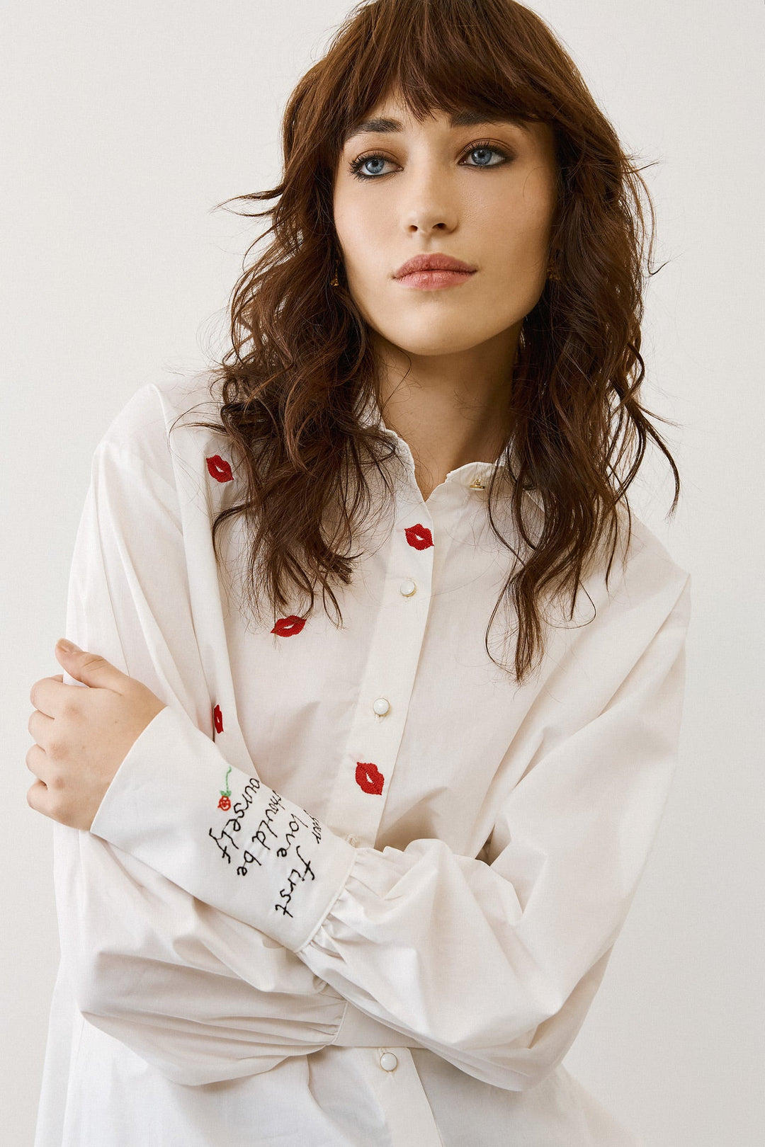 Πουκάμισο με κεντήματα "Lips & Merci" Figaro Fashion