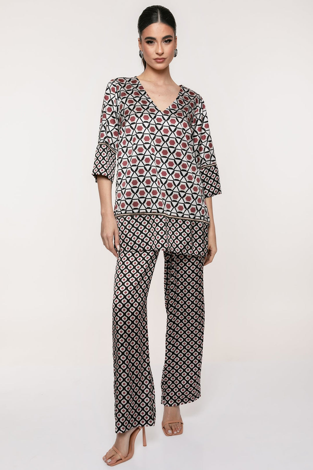 Σετ μπλούζα παντελόνι με γεωμετρικό μοτίβο Coelia - A Collection Boutique