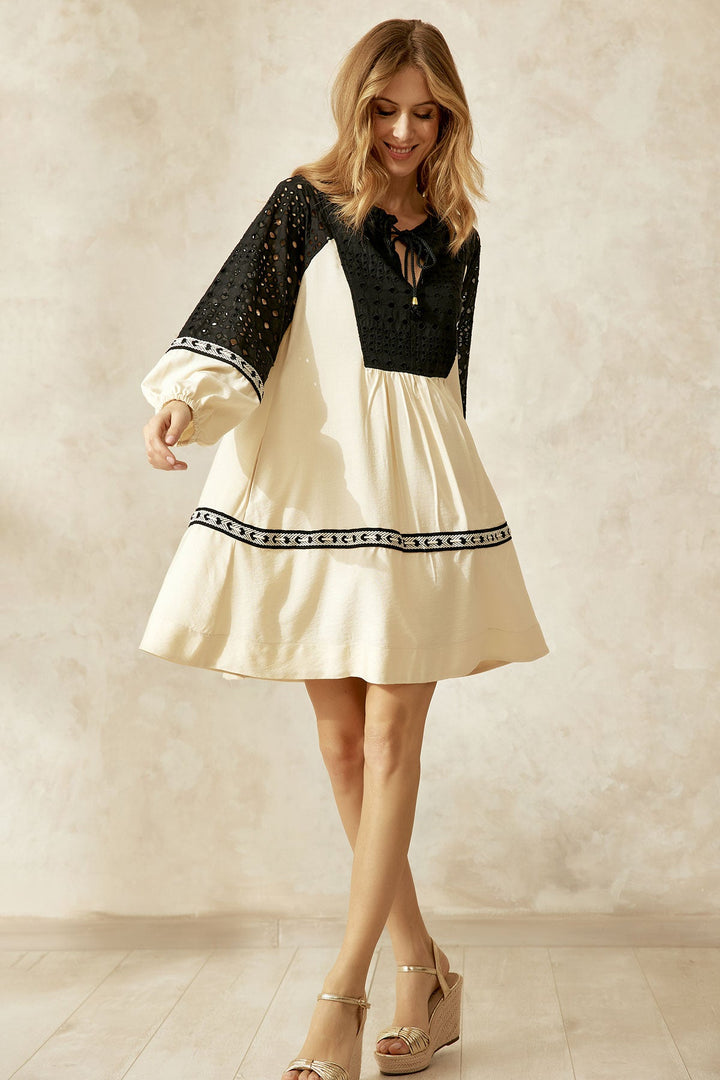 Φόρεμα boho με μπροντερί Figaro Fashion - A Collection Boutique