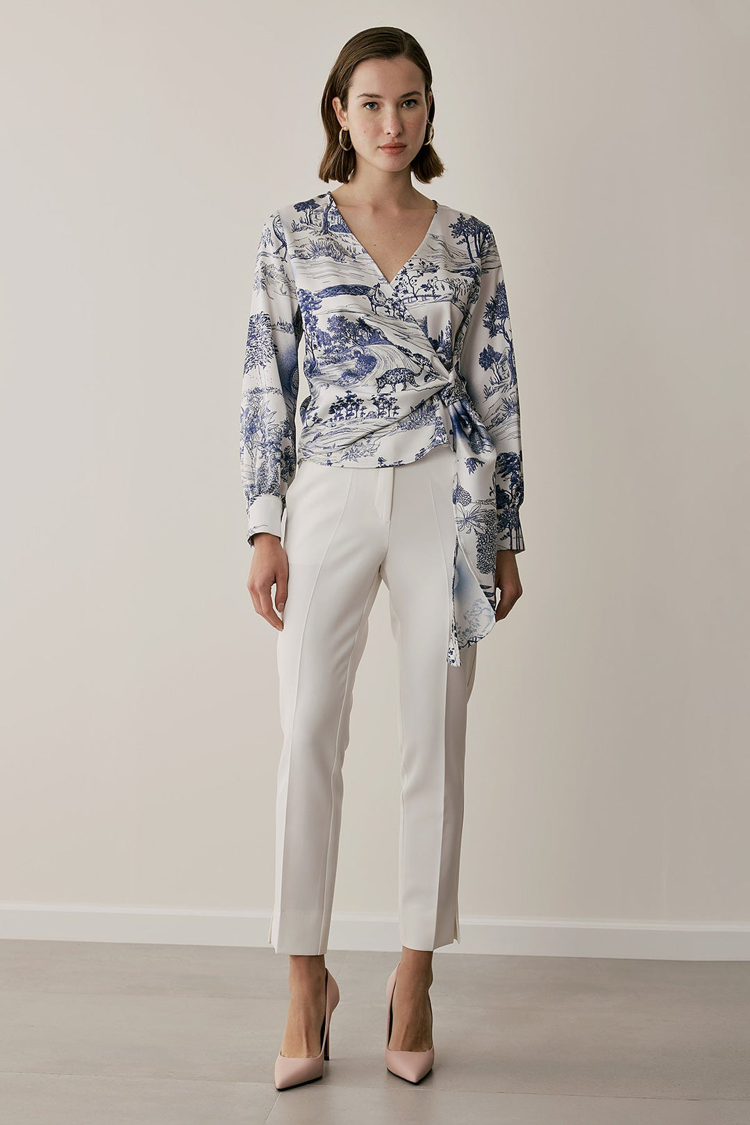Μπλούζα κρουαζέ με δέσιμο Figaro Fashion - A Collection Boutique
