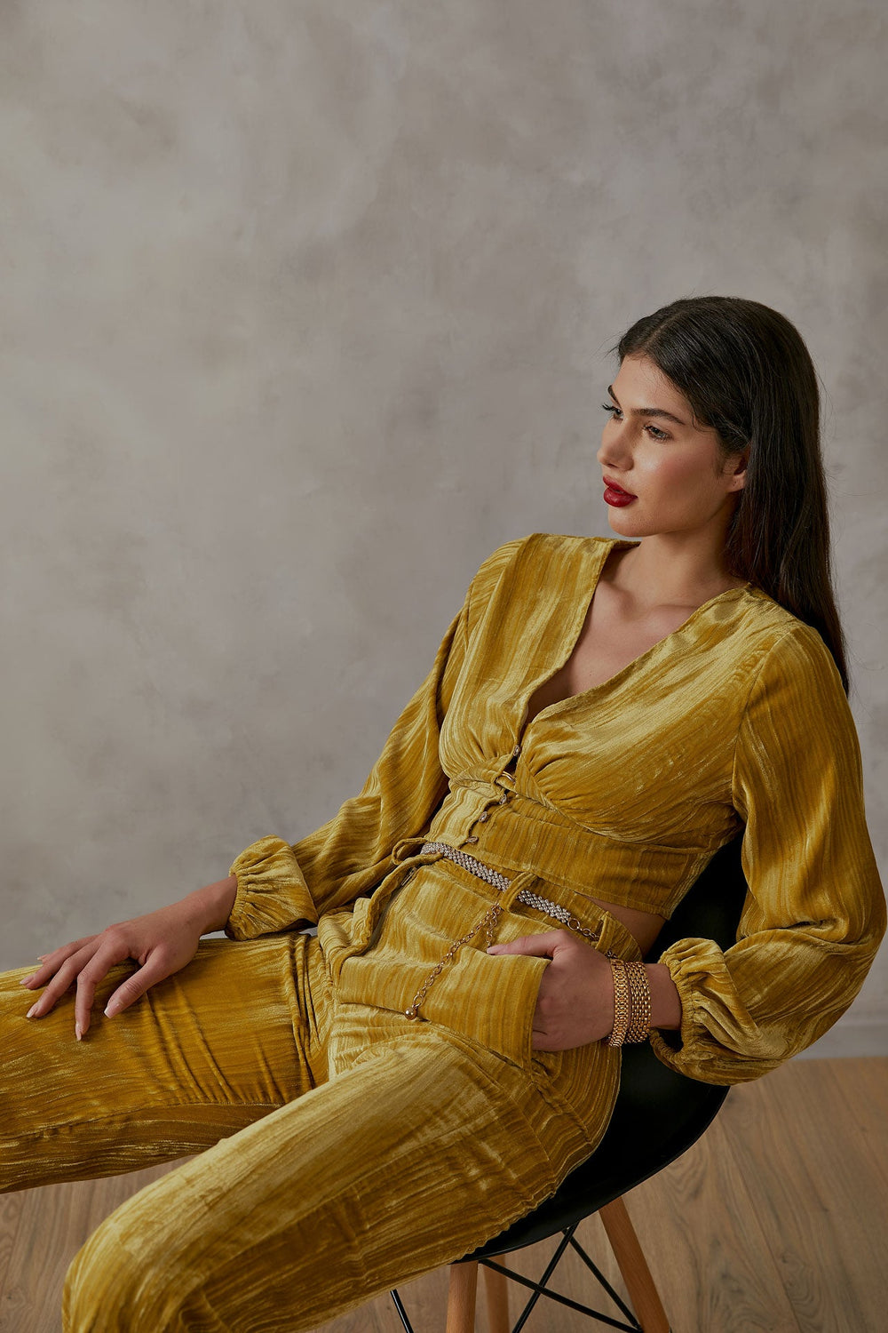 Μπλούζα με βελούδινη υφή Figaro Fashion - A Collection Boutique