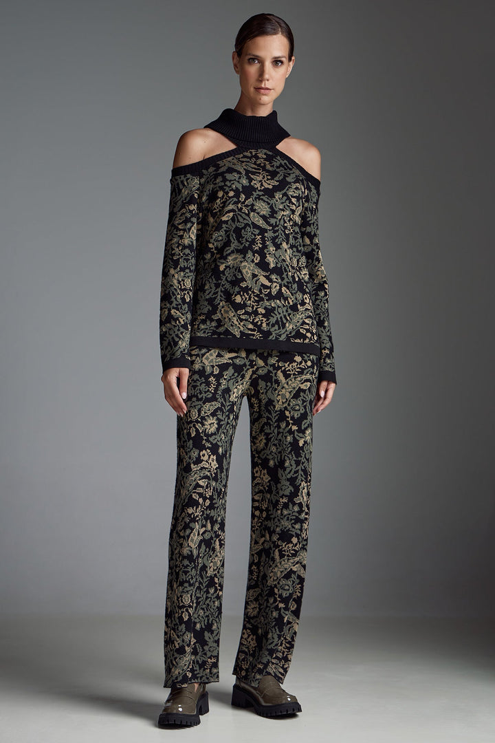Παντελόνι φλοράλ με πλεκτρό ύφασμα Figaro Fashion - A Collection Boutique
