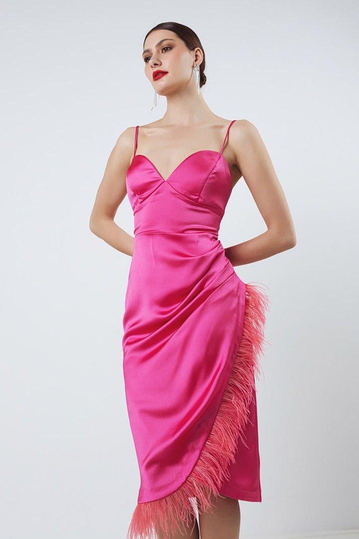 Pencil φόρεμα με πούπουλο Coelia - A Collection Boutique