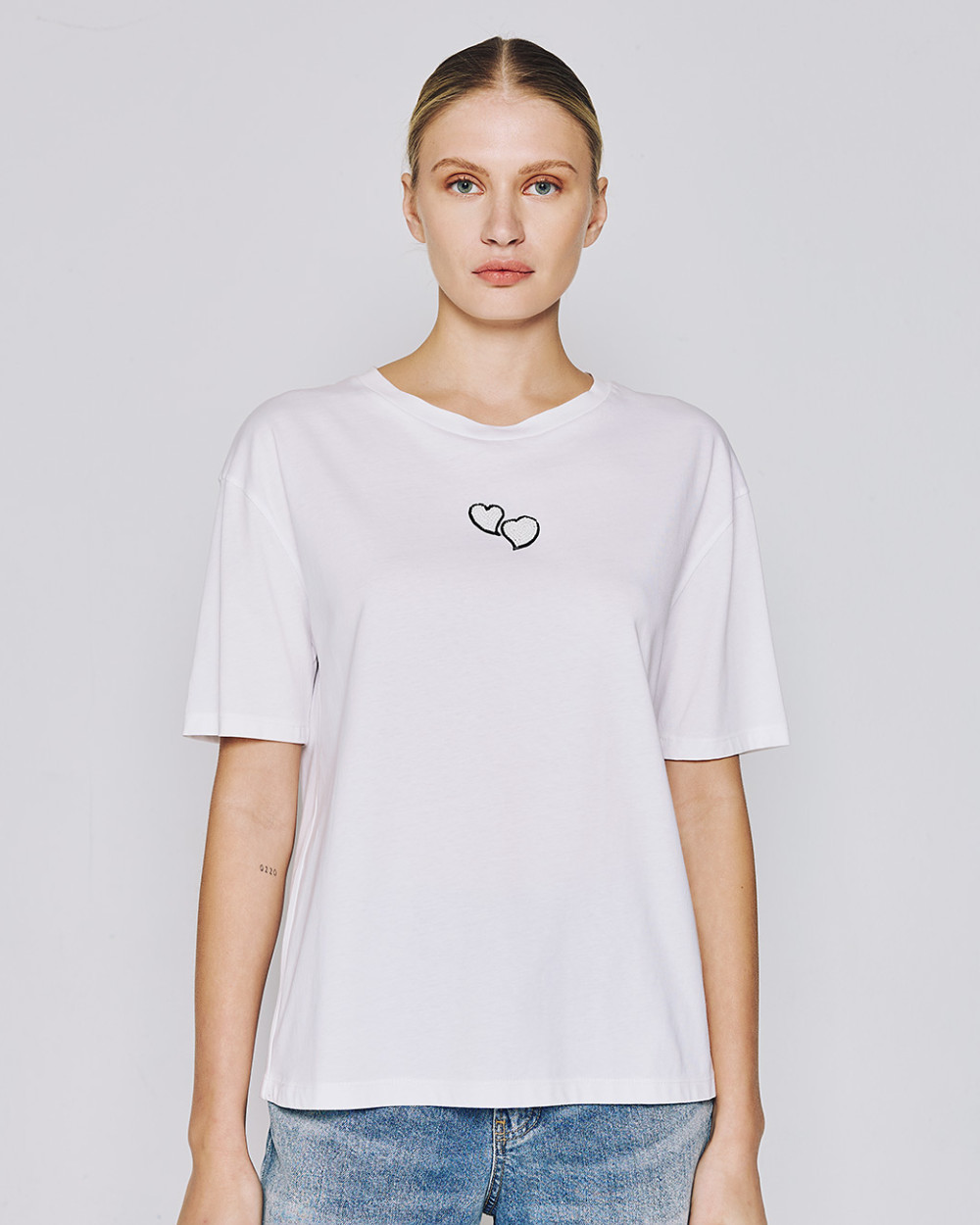 T-shirt με τύπωμα και κέντημα καρδιά Access Fashion