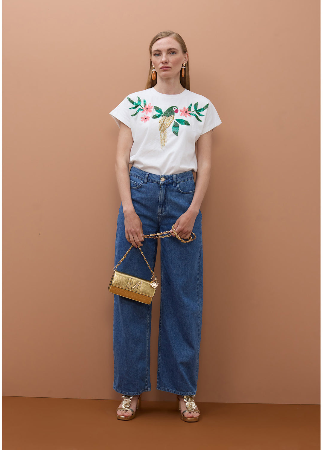T-Shirt με tropical parrot κέντημα & παγιέτες Lola Casademunt