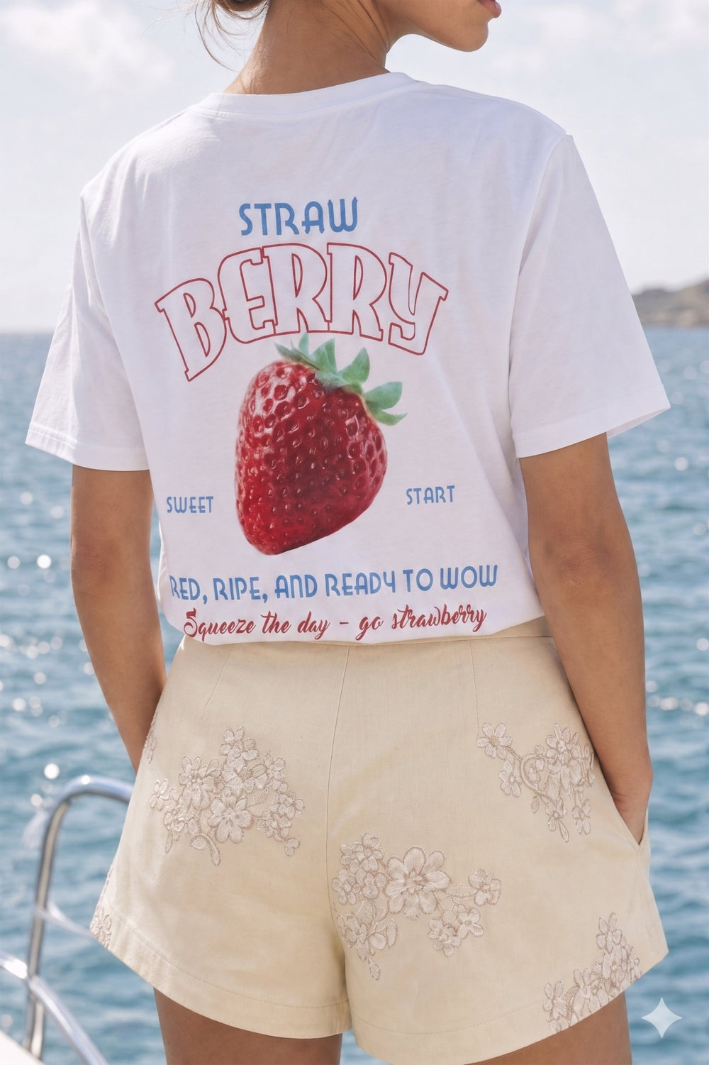 Βαμβακερό t-shirt με strawberry print Lumina