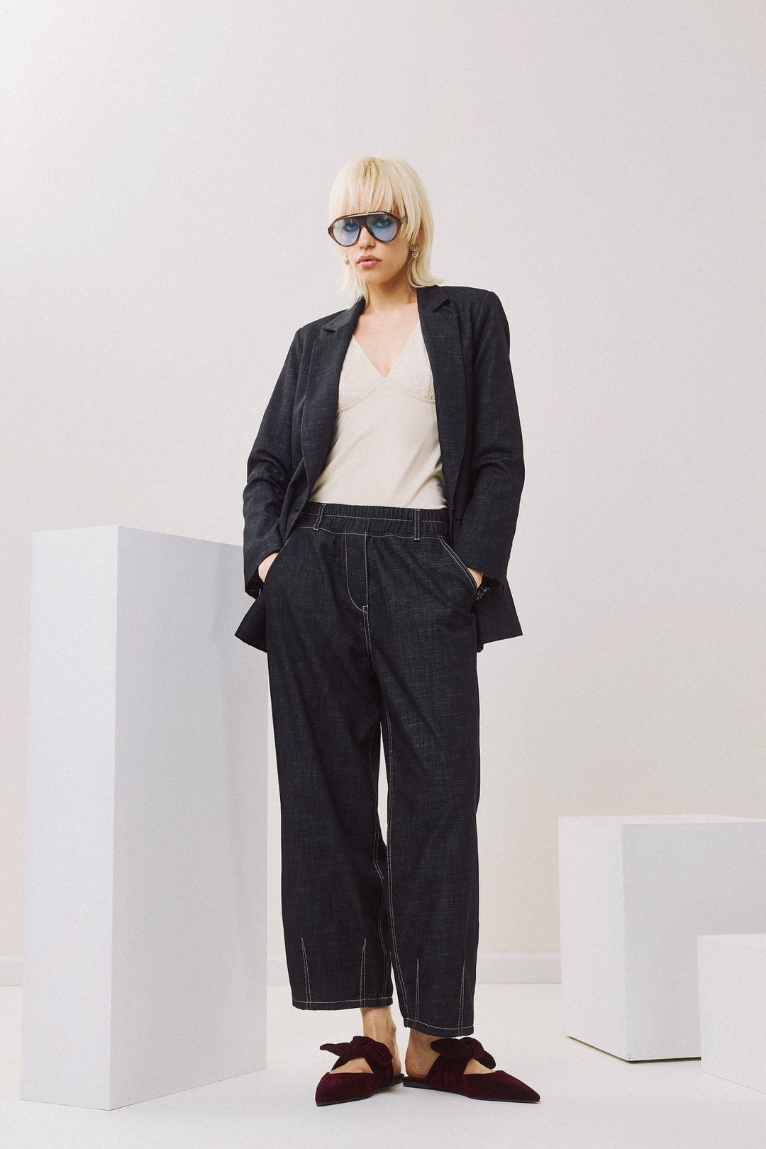 Denim παντελόνι barrel με λάστιχο στη μέση Figaro Fashion