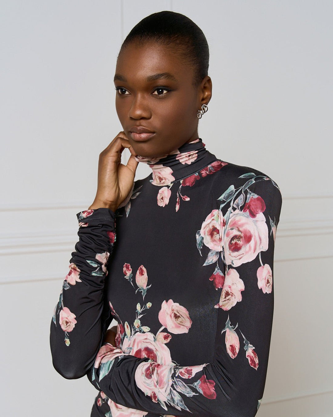 Φόρεμα floral με σούρες στο πλαϊ Access Fashion