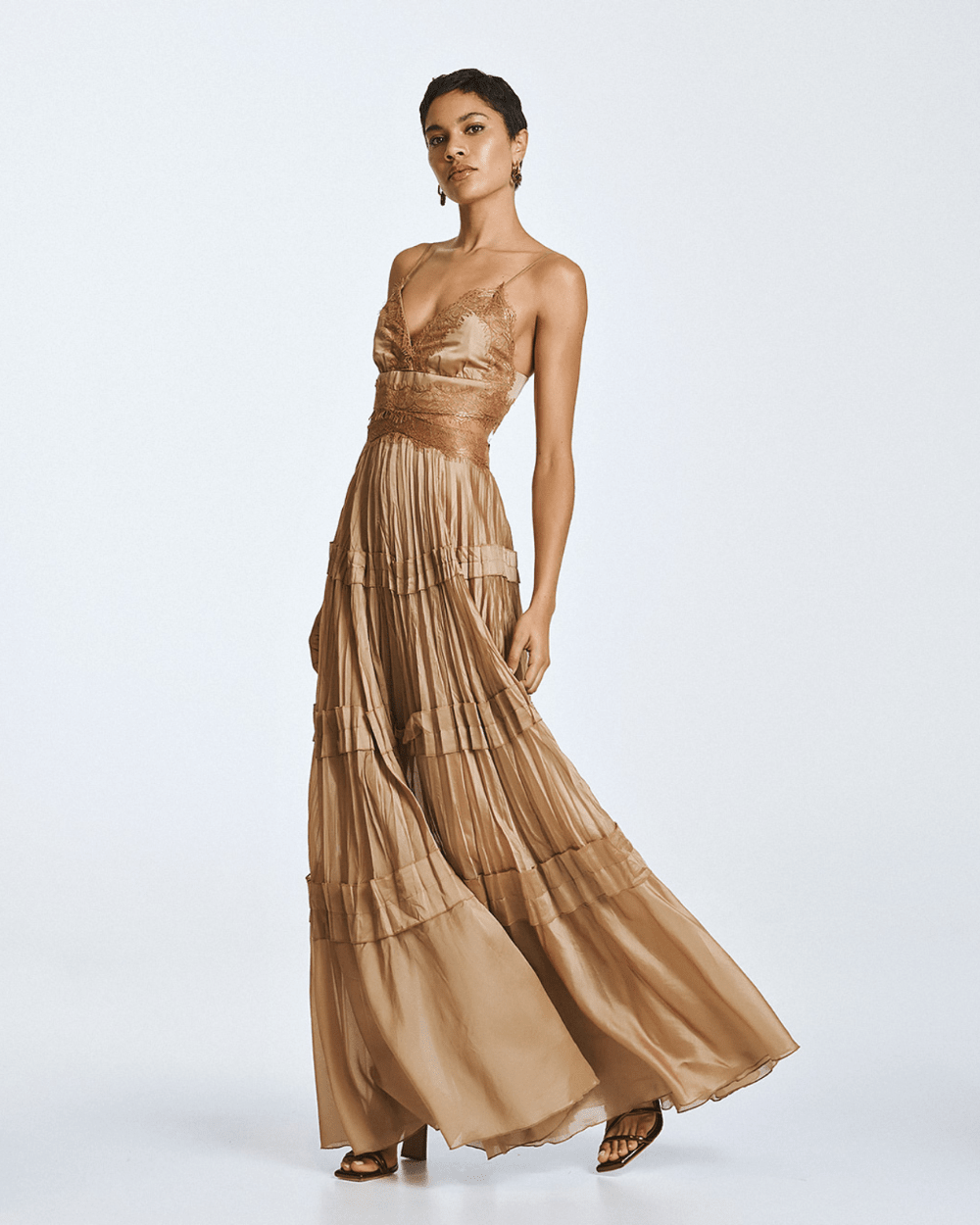 Φόρεμα μάξι με ανοίγματα και δαντέλα Access Fashion
