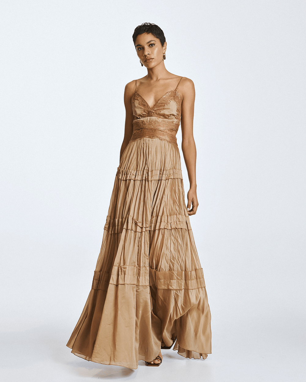 Φόρεμα μάξι με ανοίγματα και δαντέλα Access Fashion