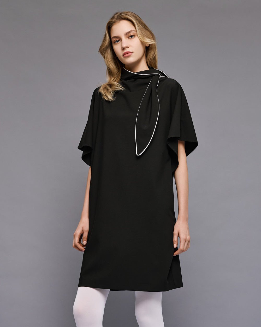 Φόρεμα μίνι με δέσιμο και ρέλι Access Fashion