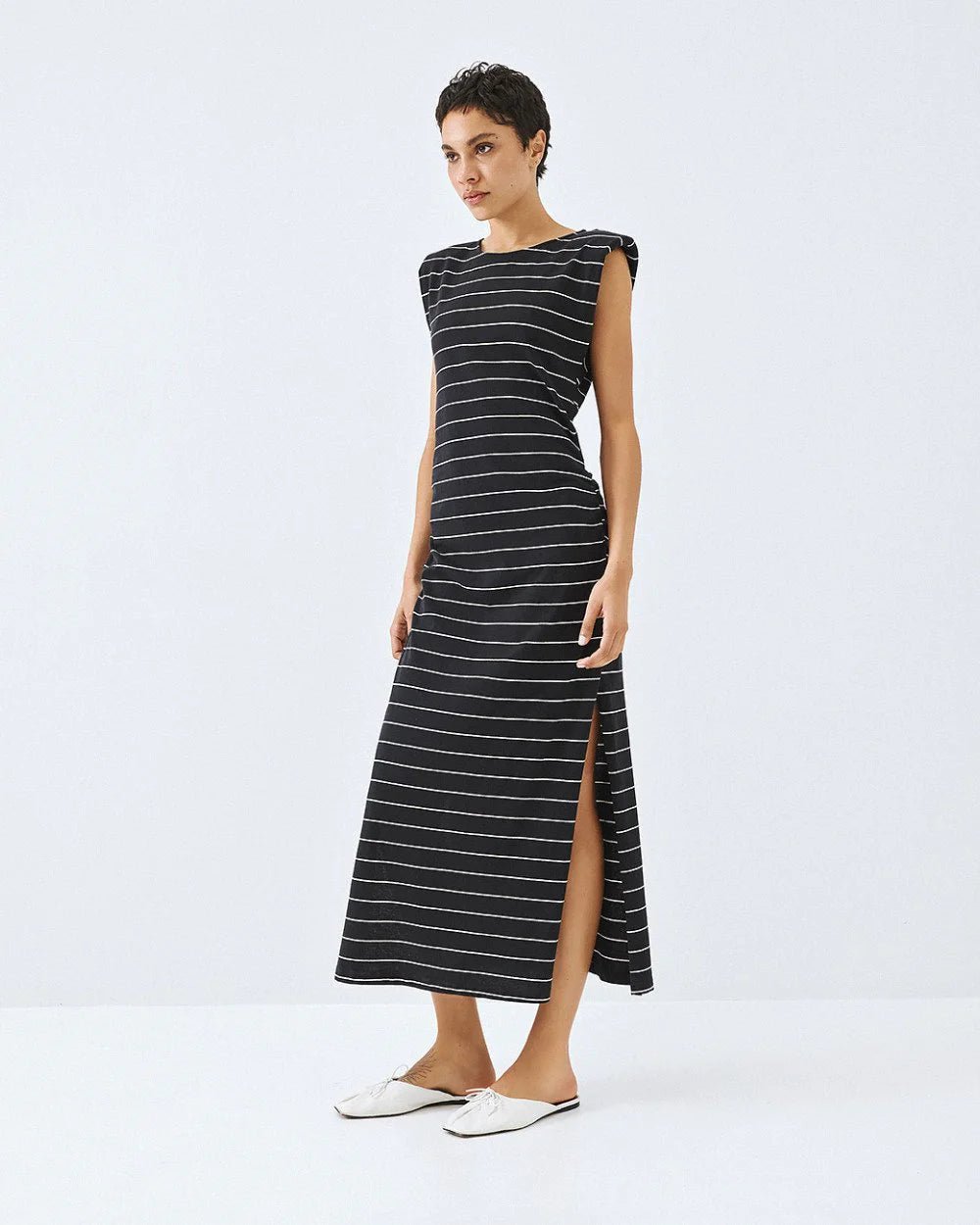 Φόρεμα μίντι ριγέ με βάτες Access Fashion