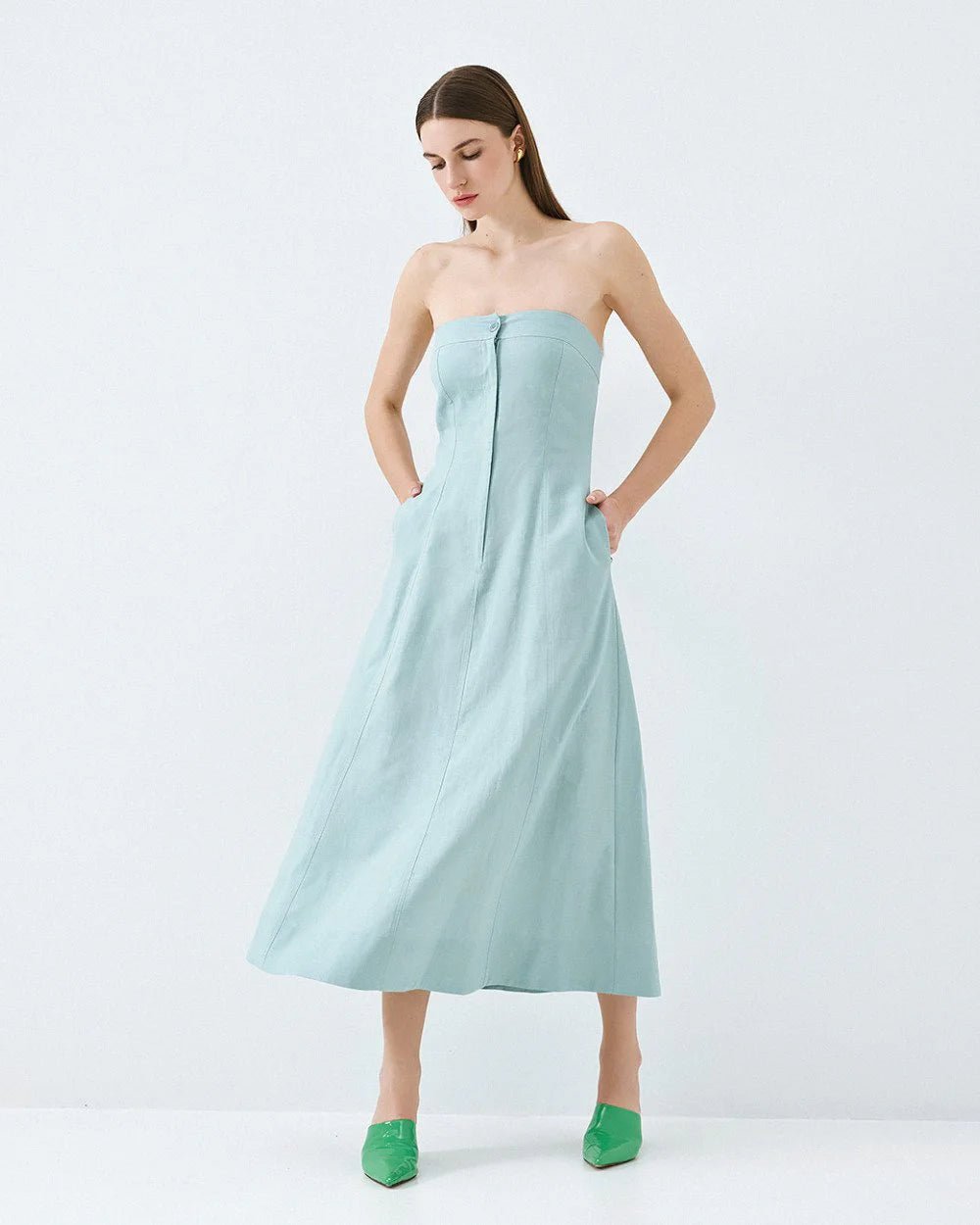 Φόρεμα στράπλες με φερμουάρ και κουμπί Access Fashion