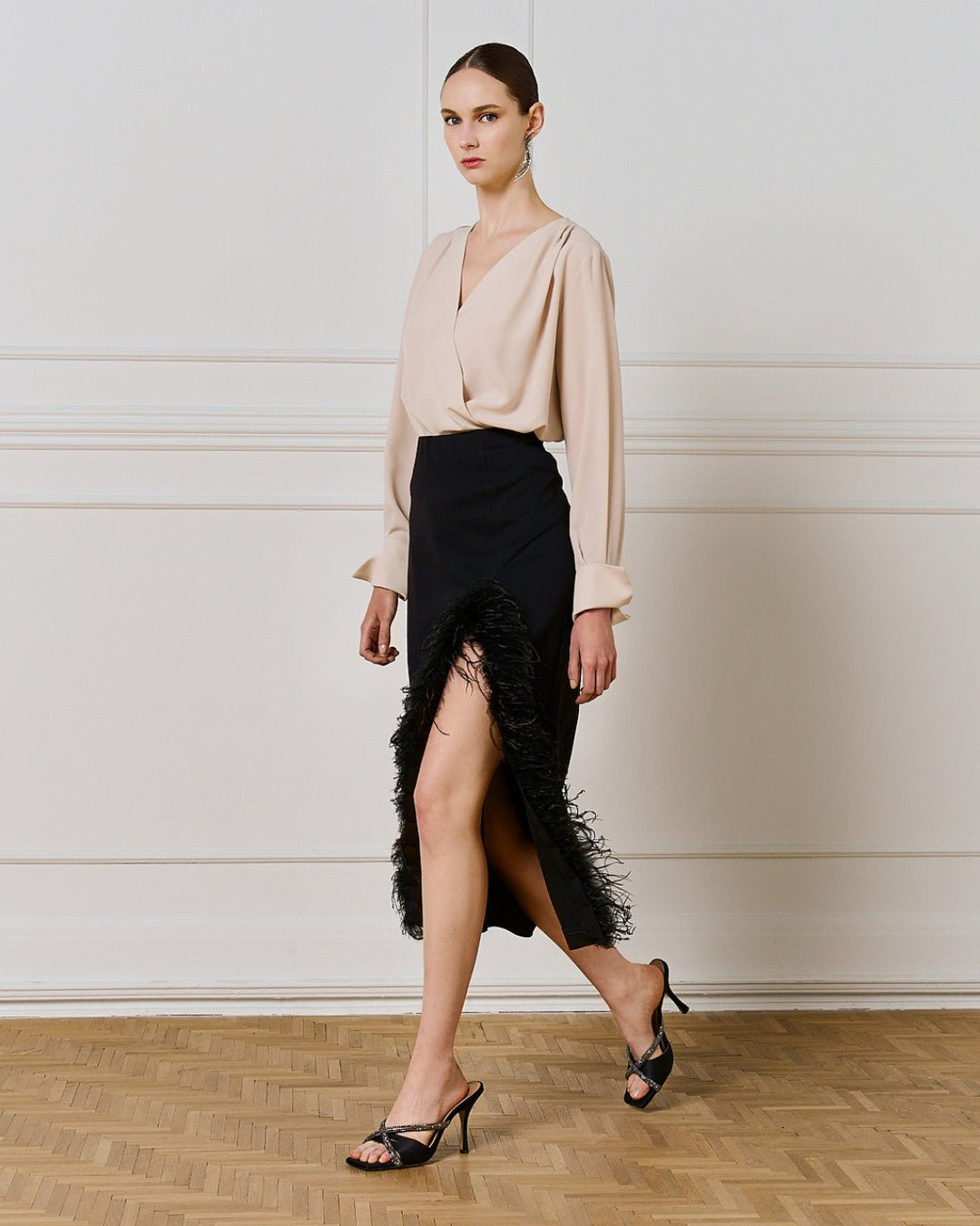 Φούστα μίντι με πούπουλα Access Fashion