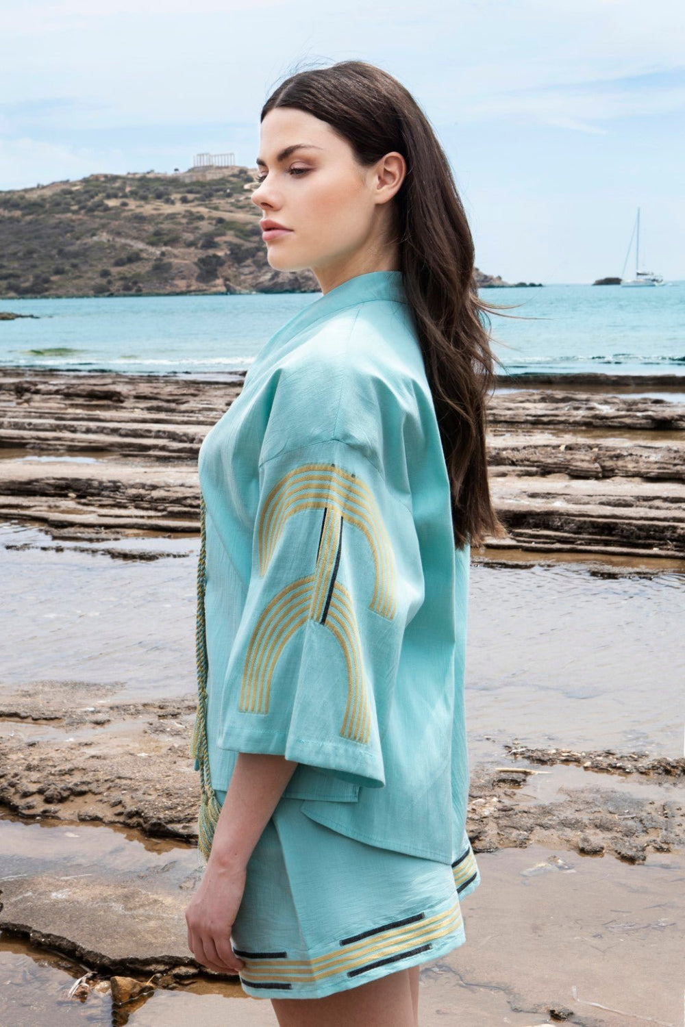 Κεντημένο ζακάρ κοντό κιμονό με πλεκτές λεπτομέρειες Aggel Knitwear - A Collection Boutique