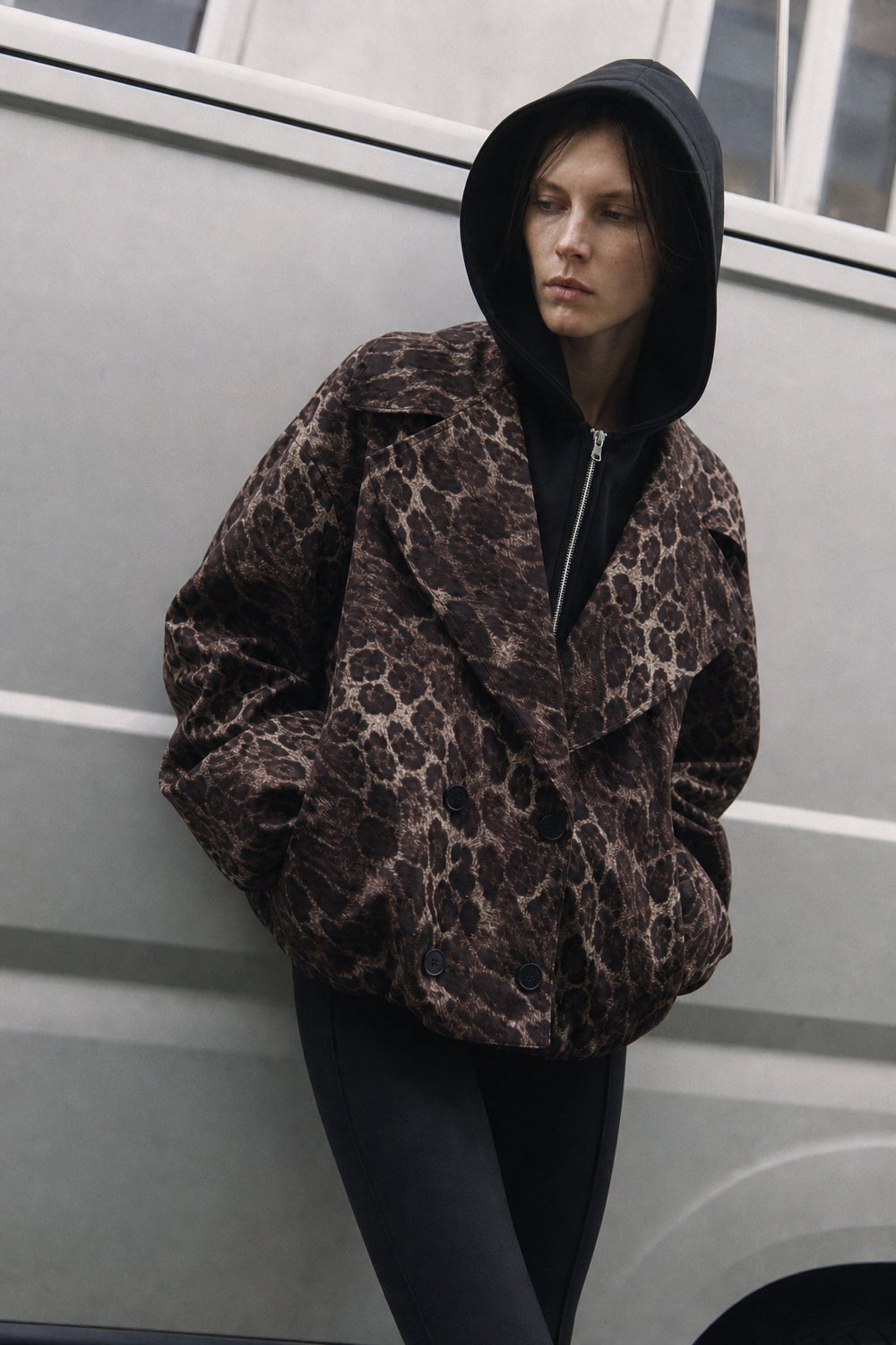 Leopard σετ jacket με κουκούλα & wide leg παντελόνι Lumina