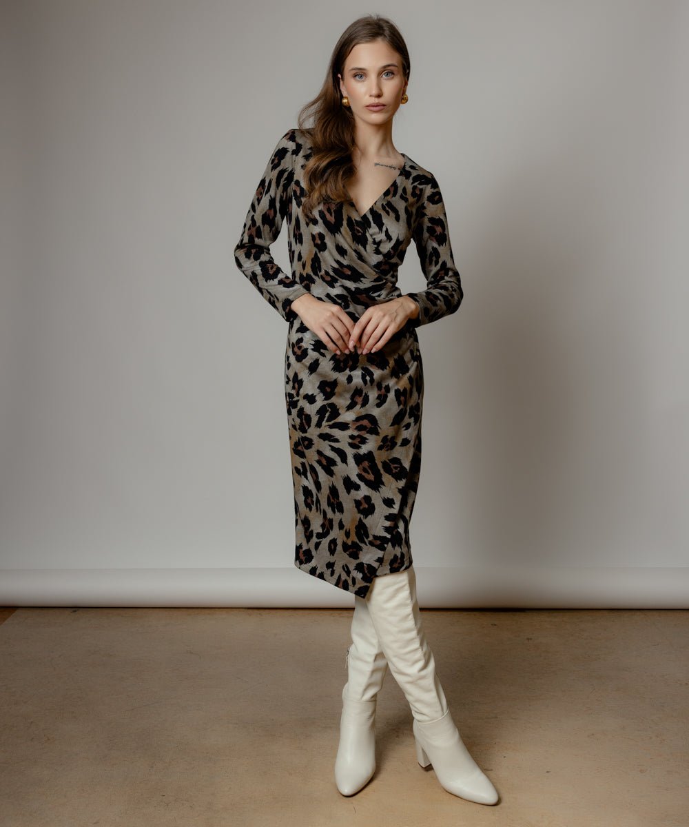 Midi animal print φόρεμα με V λαιμόκοψη Coelia