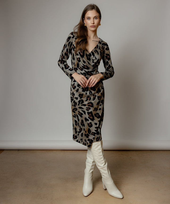 Midi animal print φόρεμα με V λαιμόκοψη Coelia