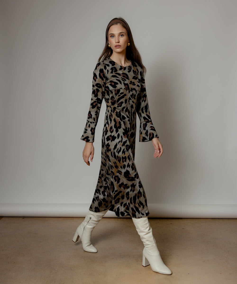 Midi φόρεμα animal print με καμπάνα μανίκι Coelia