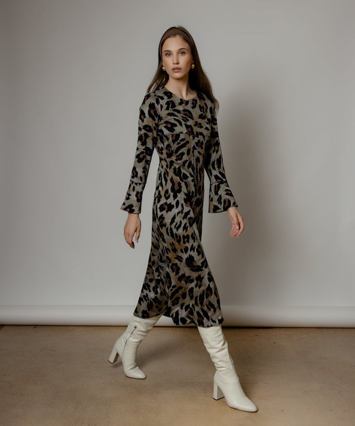 Midi φόρεμα animal print με καμπάνα μανίκι Coelia