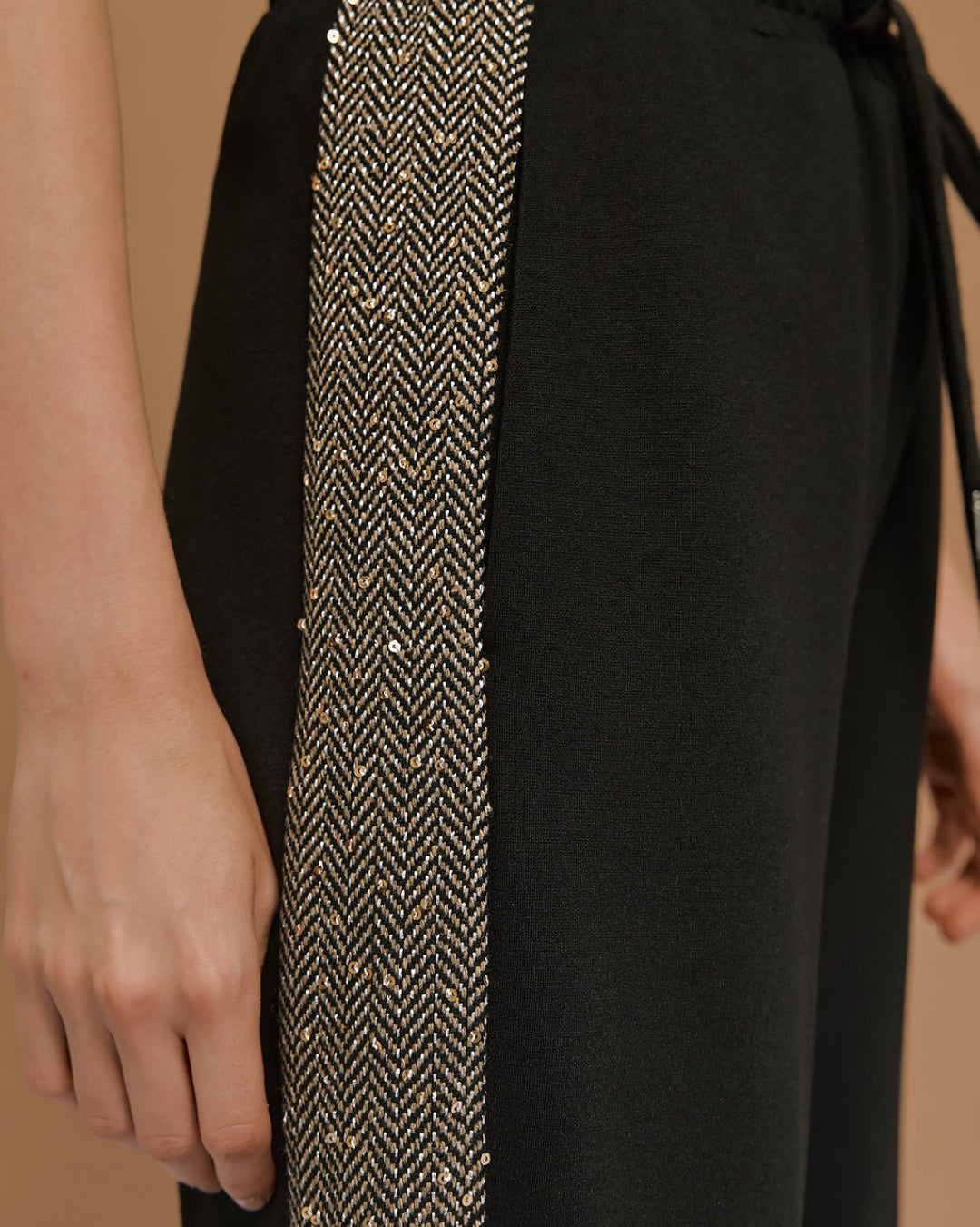 Παντελόνι με φάσα στα πλαϊνά Access Fashion