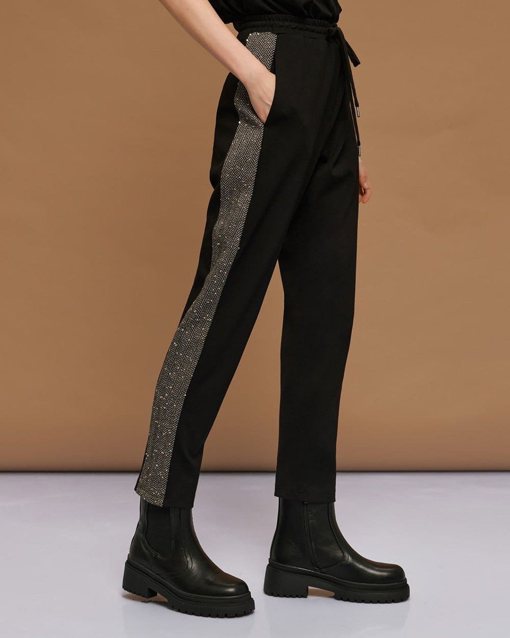 Παντελόνι με φάσα στα πλαϊνά Access Fashion