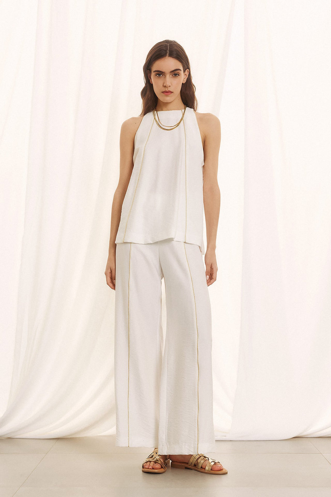 Σετ με χρυσές λεπτομέρειες τοπ & παντελόνα Figaro Fashion