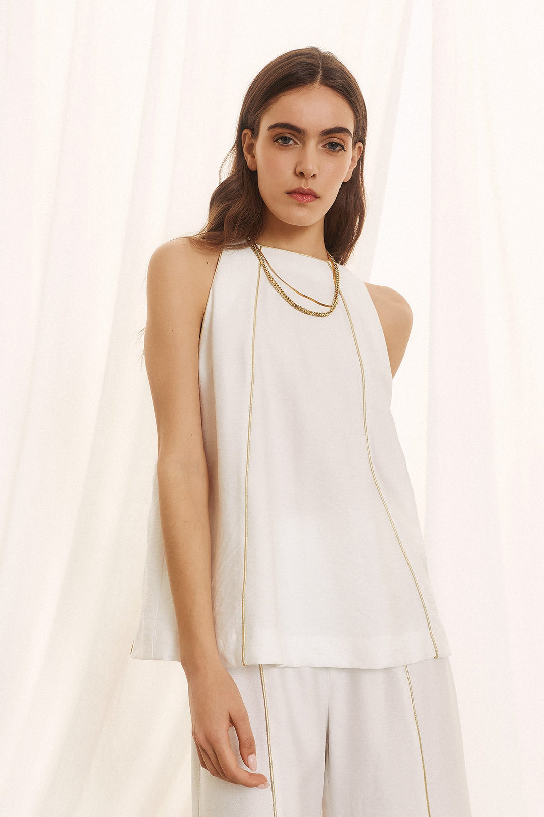 Σετ με χρυσές λεπτομέρειες τοπ & παντελόνα Figaro Fashion
