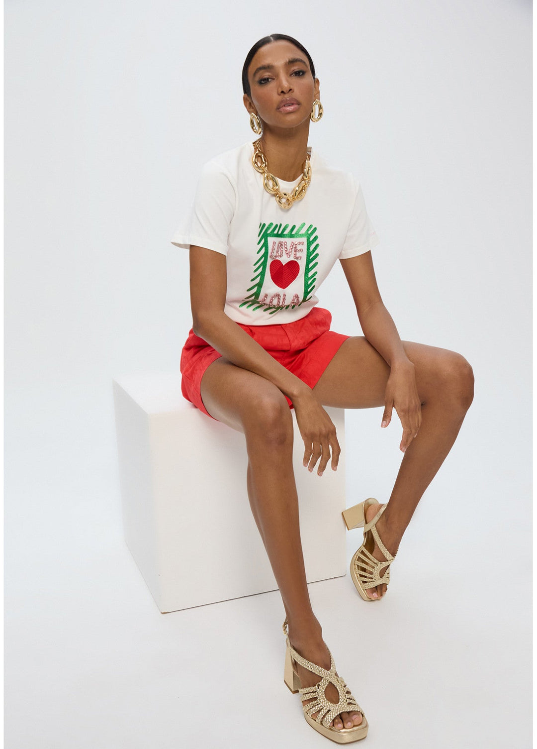 T-shirt "Love Lola" με κεντημένη καρδιά & strass Lola Casademunt