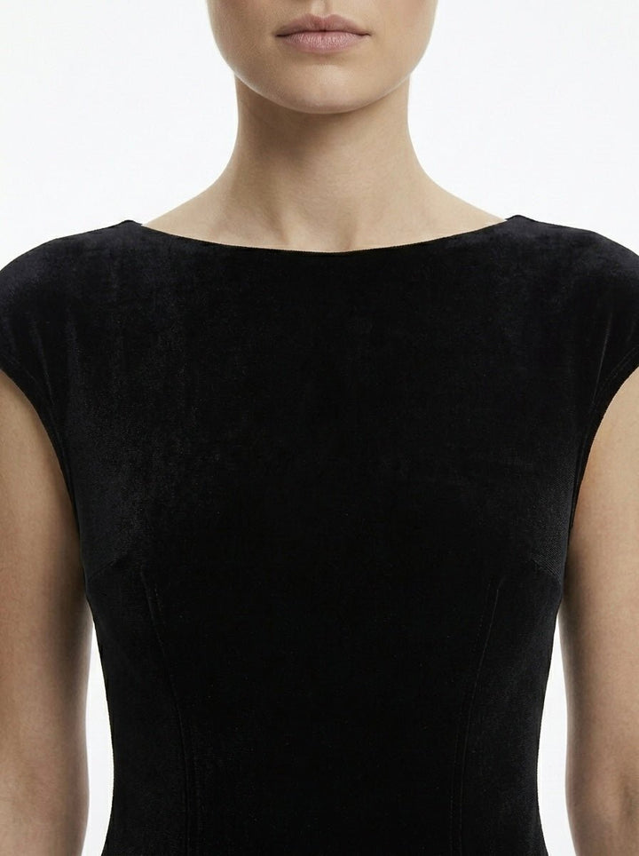 Velvet κορμάκι με ανοιχτή πλάτη A Collection Boutique