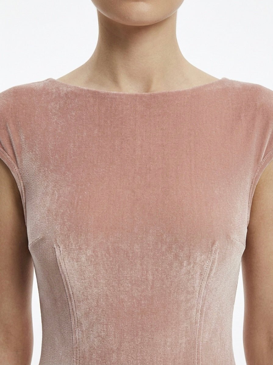 Velvet κορμάκι με ανοιχτή πλάτη A Collection Boutique