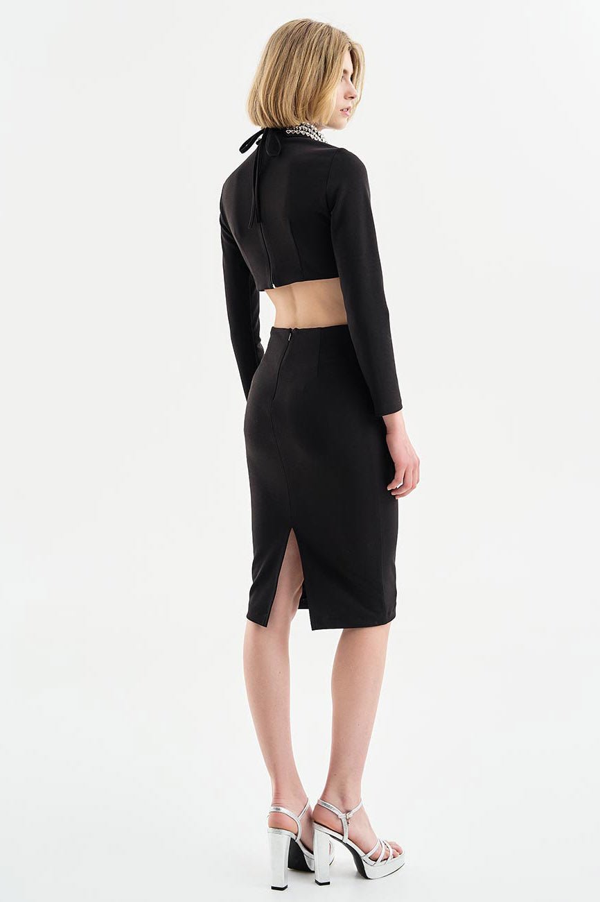 Φόρεμα μίντι με κόμπο και στρας στο λαιμό Access Fashion - A Collection Boutique