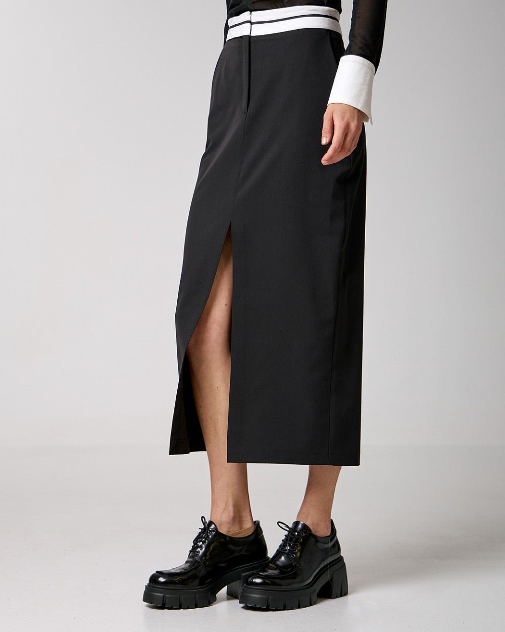 Φούστα μίντι με ρεβέρ φάσα στη μέση Access Fashion - A Collection Boutique