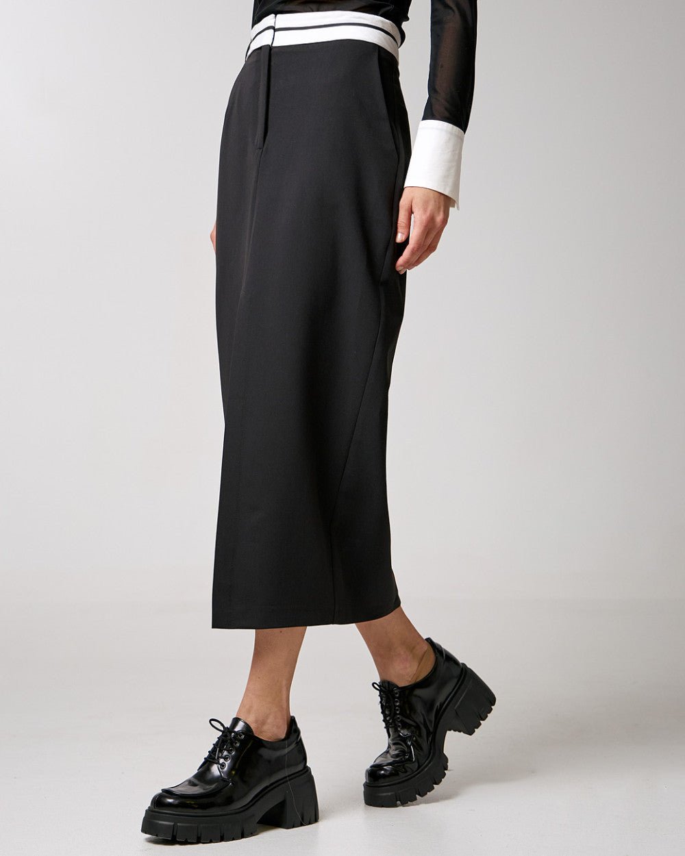 Φούστα μίντι με ρεβέρ φάσα στη μέση Access Fashion - A Collection Boutique